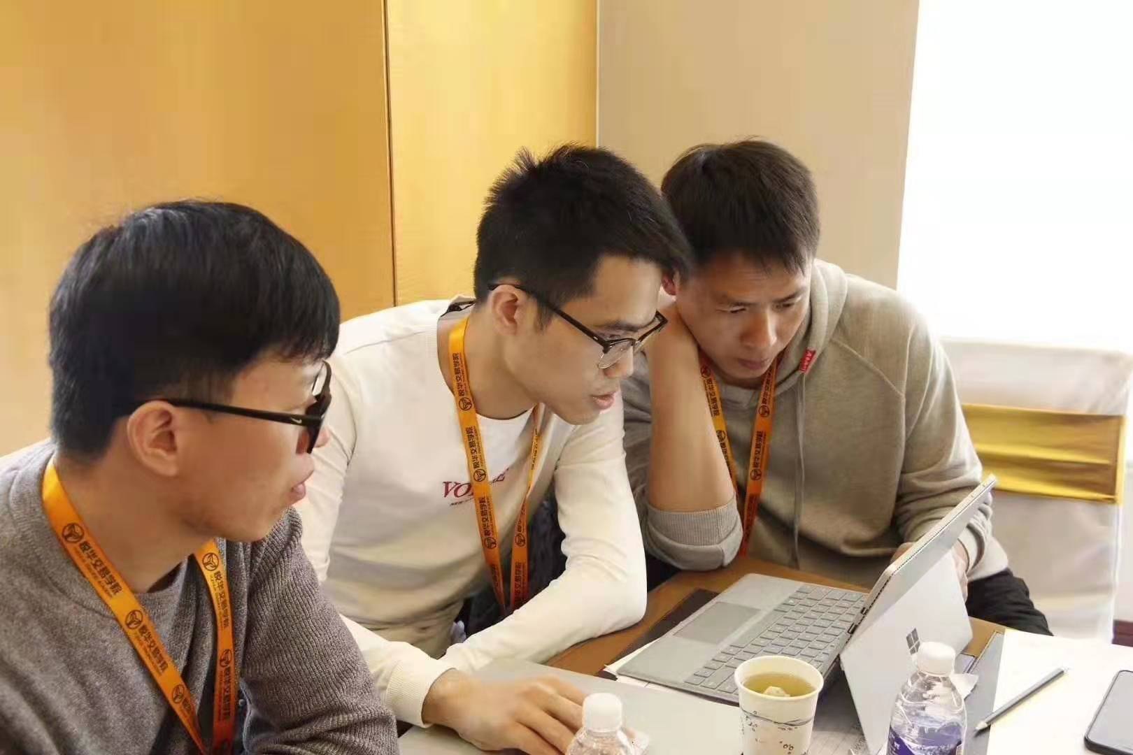老师现场指导